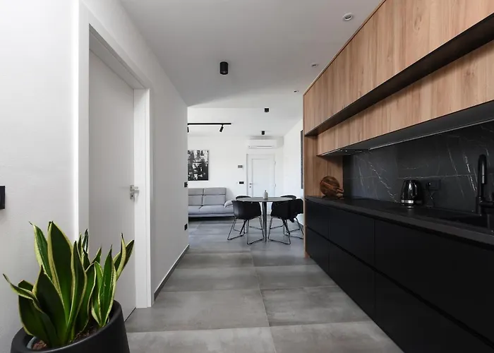 Luxury N Ζαντάρ